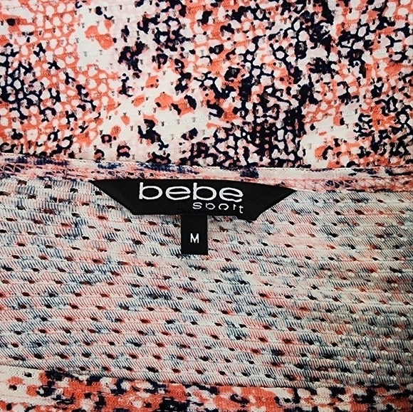 FIRM PRICE🔥Bebe multi print sleeveless top - Picture 7 of 10